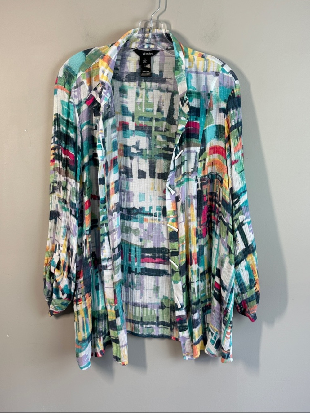 Ali Miles Multicolor Abstract Print Button Front Top Size 1X - Picture 3 of 15